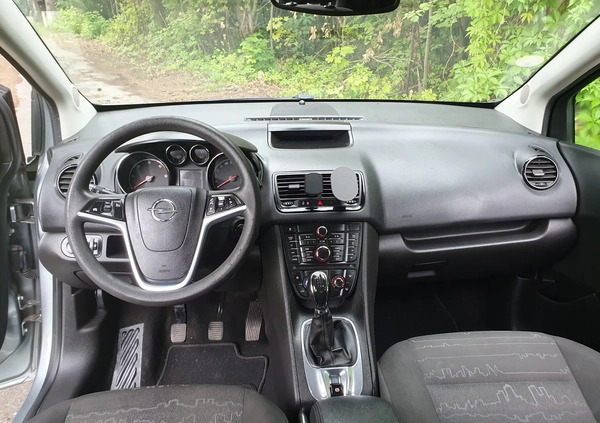 Opel Meriva cena 18700 przebieg: 179000, rok produkcji 2012 z Wolbórz małe 22